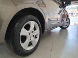 HONDA FIT LX 1.4 16V MT full