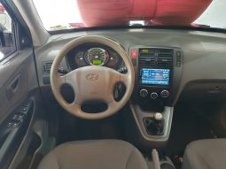 HYUNDAI TUCSON GL 2.0 16V full