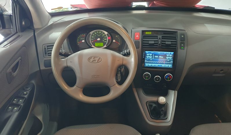 HYUNDAI TUCSON GL 2.0 16V full