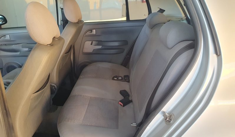 VOLKSWAGEN FOX PLUS 1.6 8V MT full