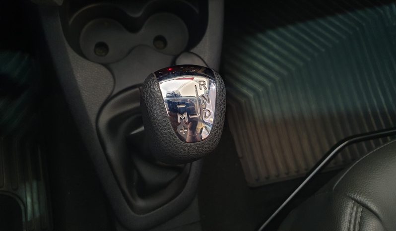 RENAULT LOGAN DYNAMIQUE 1.6 16V AT full