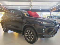 TOYOTA HILUX SW4 SRX PLATINUM 4X4 2.8 TB DIESEL full