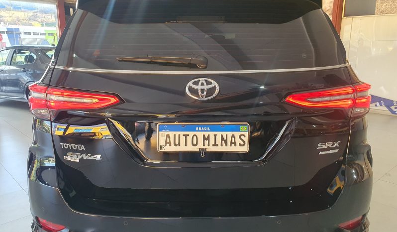TOYOTA HILUX SW4 SRX PLATINUM 4X4 2.8 TB DIESEL full