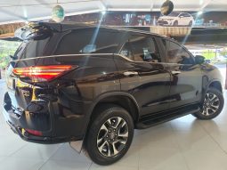 TOYOTA HILUX SW4 SRX PLATINUM 4X4 2.8 TB DIESEL full