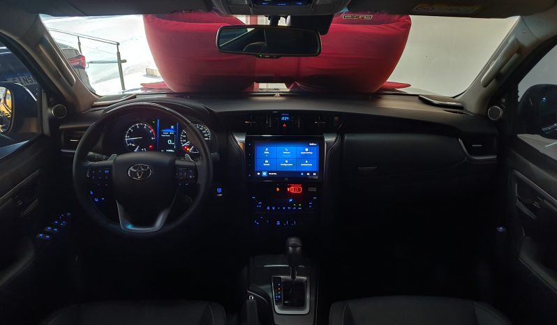 TOYOTA HILUX SW4 SRX PLATINUM 4X4 2.8 TB DIESEL full