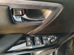 TOYOTA HILUX SW4 SRX PLATINUM 4X4 2.8 TB DIESEL full