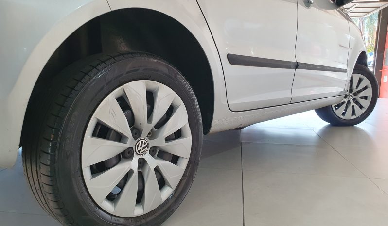 VOLKSWAGEN FOX TRENDLINE 1.0 12V MT full