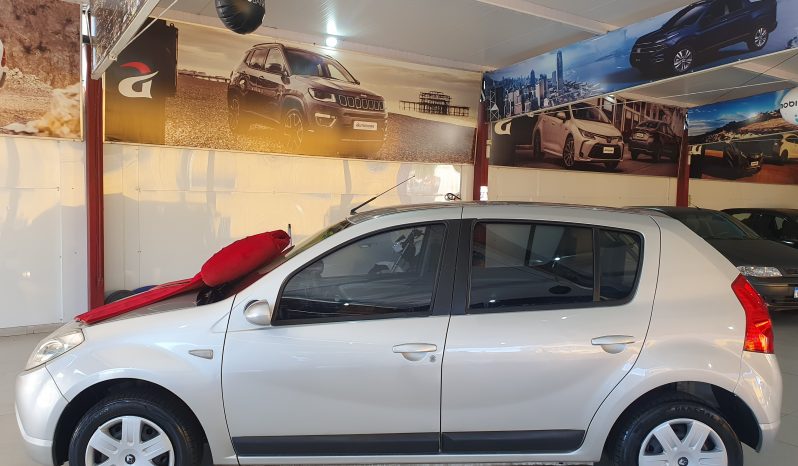 RENAULT SANDERO PRIVILEGE 1.6 8V MT full