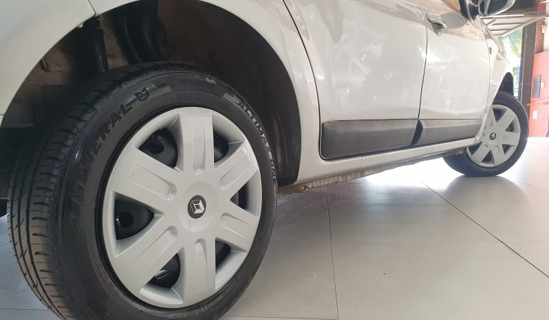 RENAULT SANDERO PRIVILEGE 1.6 8V MT full