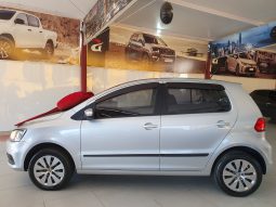 VOLKSWAGEN FOX TRENDLINE 1.0 12V MT full