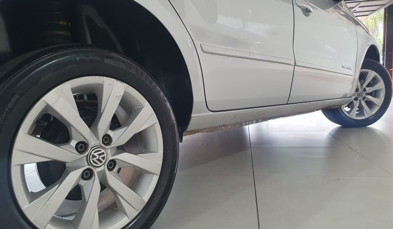 VOLKSWAGEN VOYAGE COMFORTLINE 1.6 8V MT full